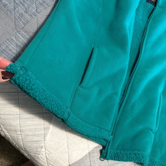 Faded Glory Women’s Teal Green Fleece Zip Up Sweatshirt. Size Large - Picture 5 of 8